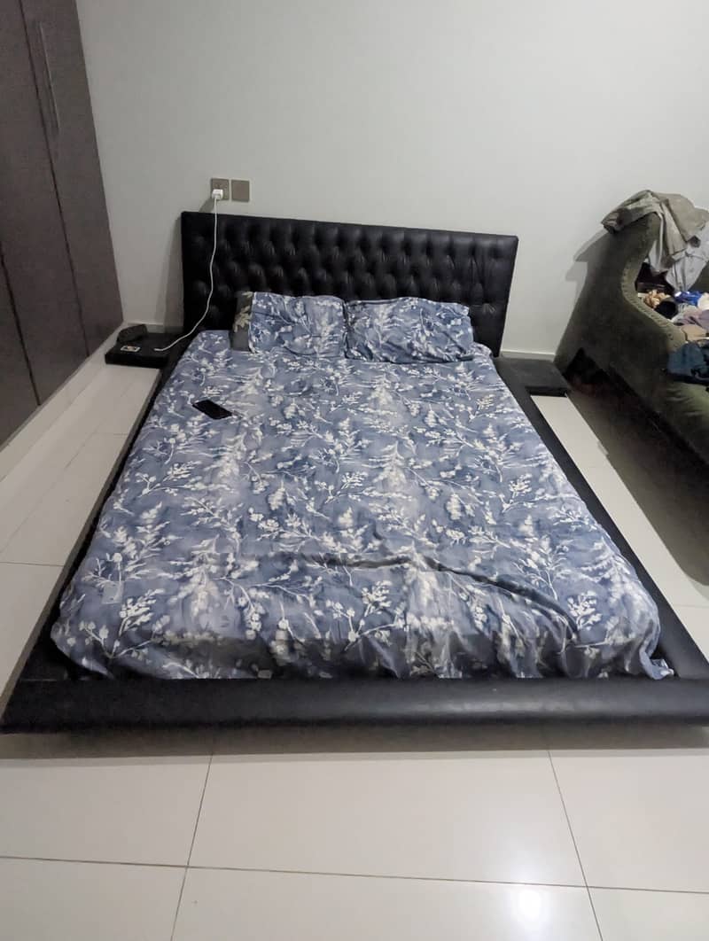 floor bed 0