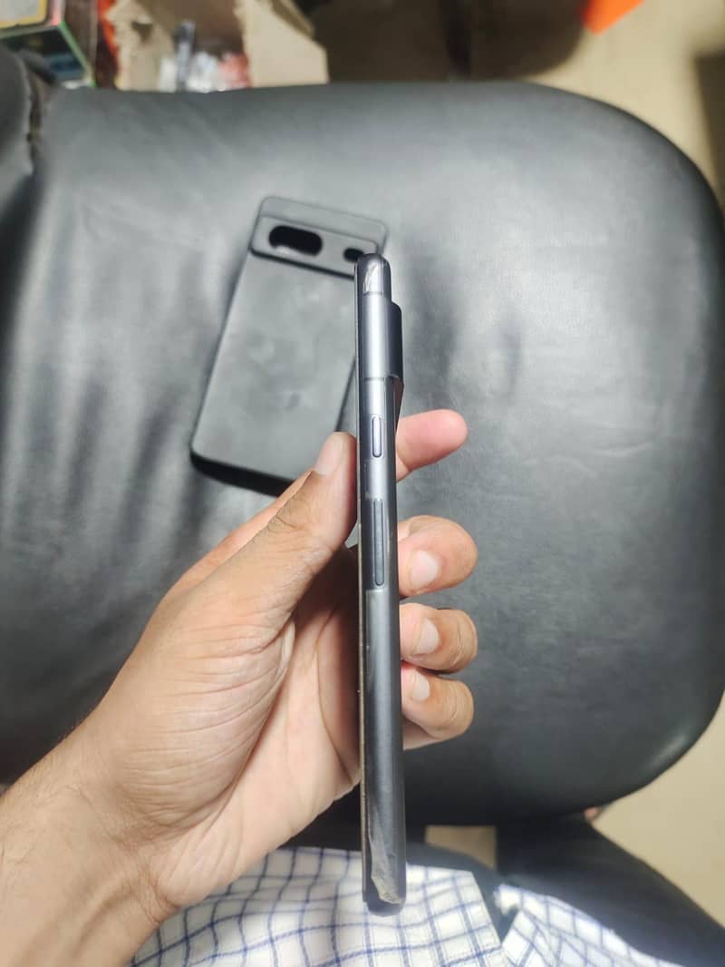 Google Pixel 7 2