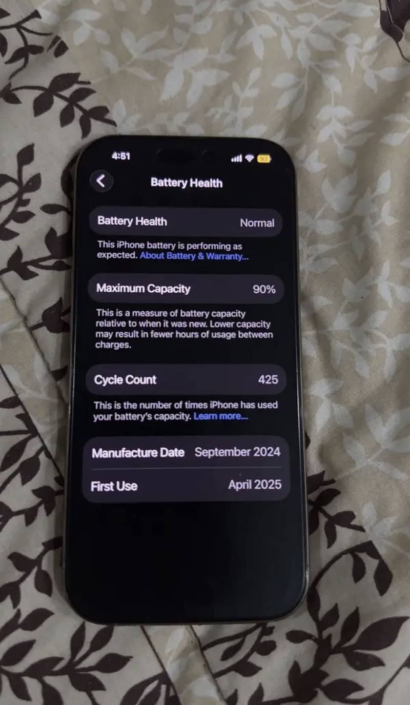 Apple iPhone 16 Pro 0