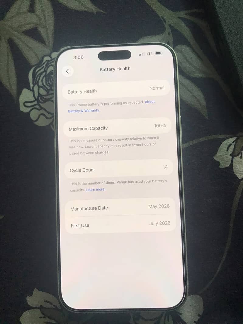 Apple iPhone 17 Pro Max 2