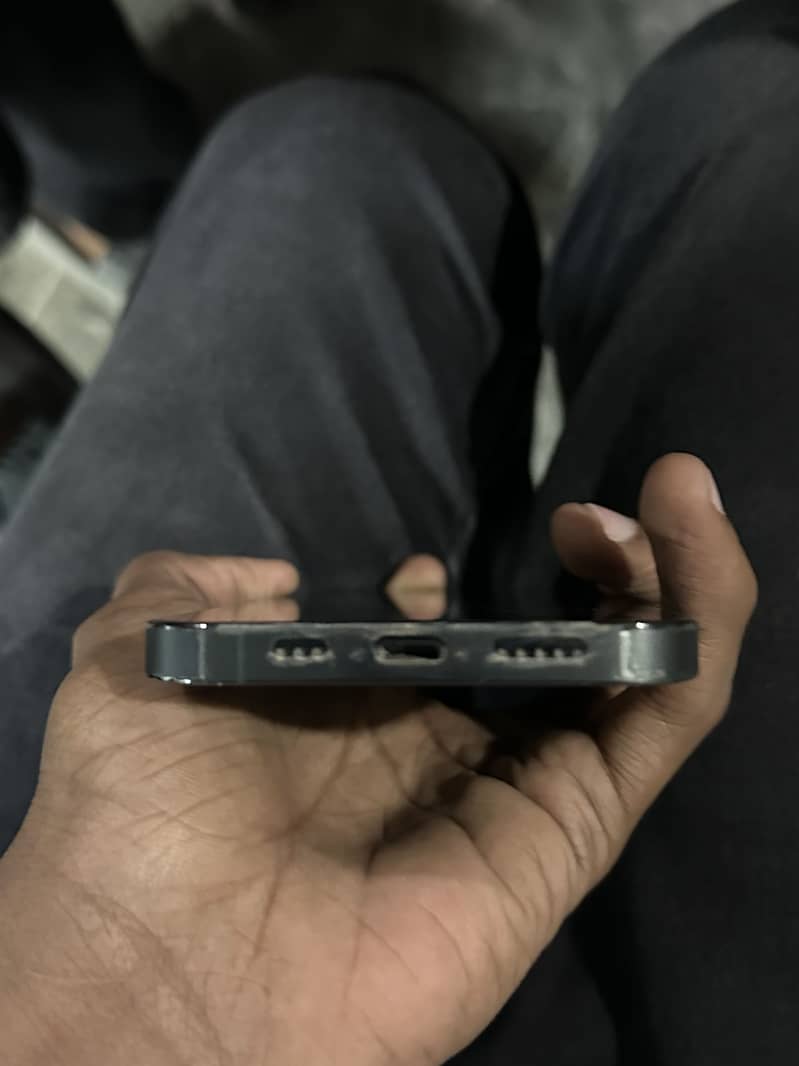 Apple iPhone 13 Pro 7