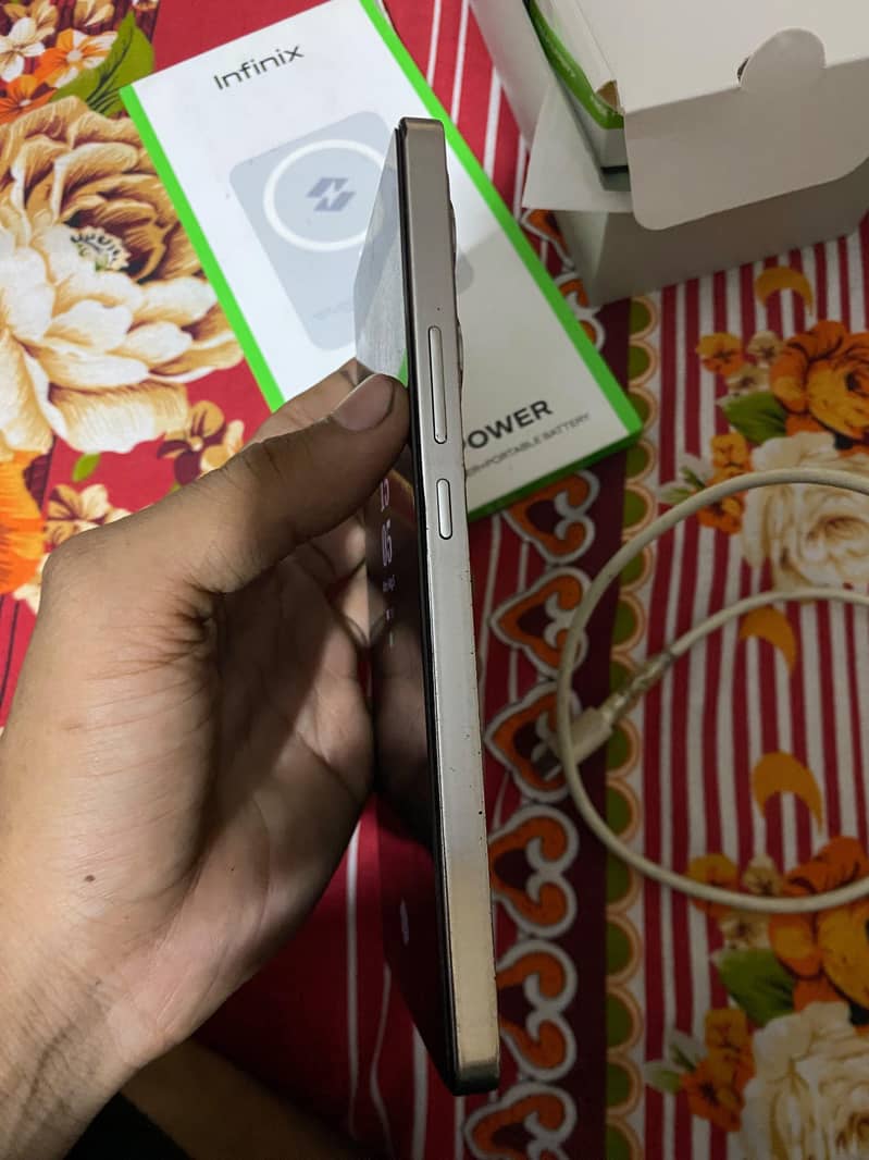 Infinix Note 40 3