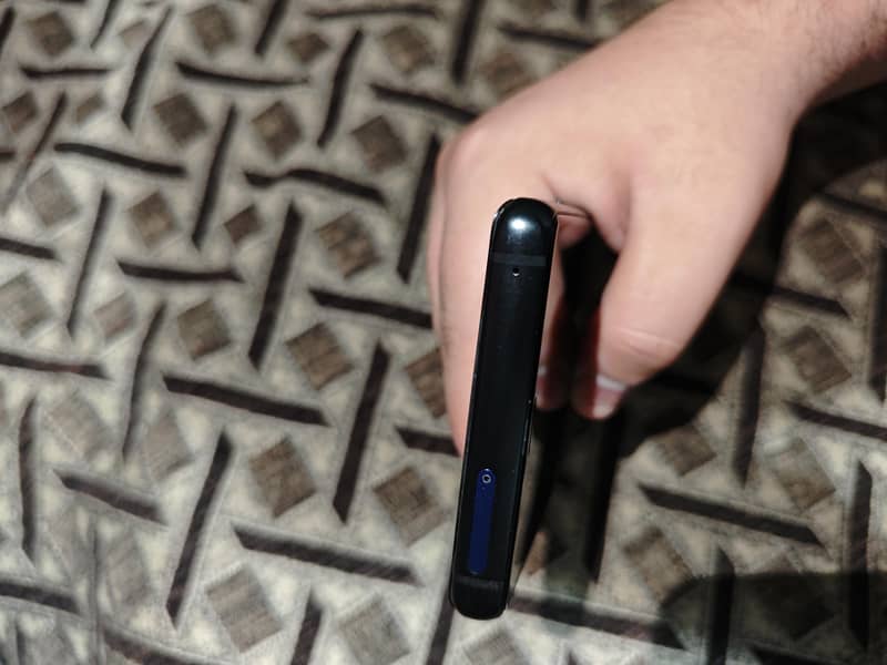 Samsung Mobile Note 9 4