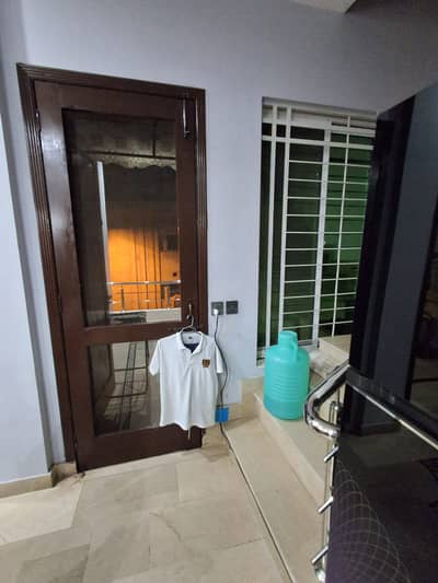 10 Marla Slightly Used House For Sale In Sector F Block Bahria Town Lahore