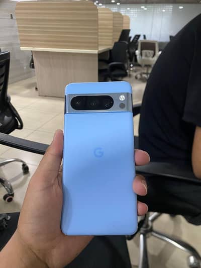 Google Pixel 8 Pro