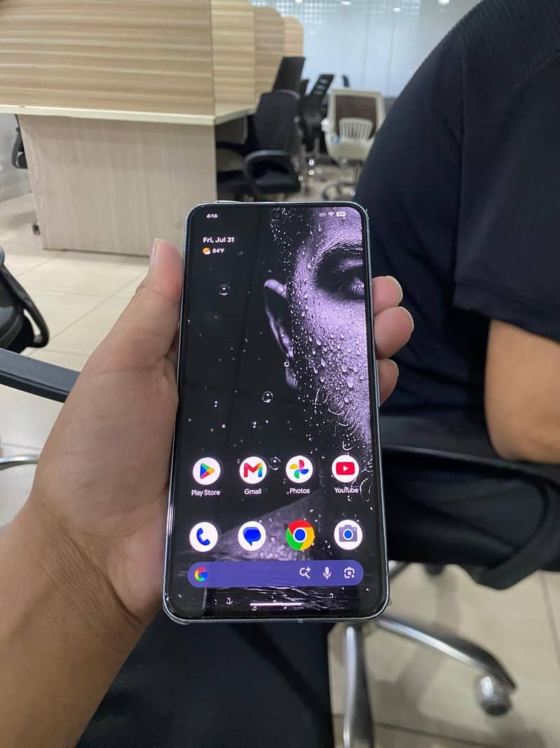 Google Pixel 8 Pro 1
