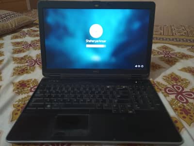 Dell Precision M2800 Workstation Laptop