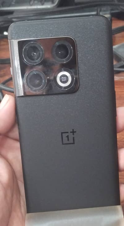 One Plus 10 Pro