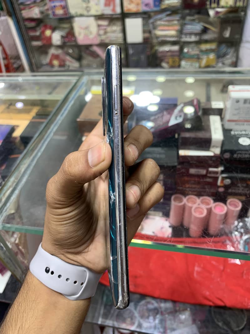 Xiaomi Redmi Note 8 Pro 3