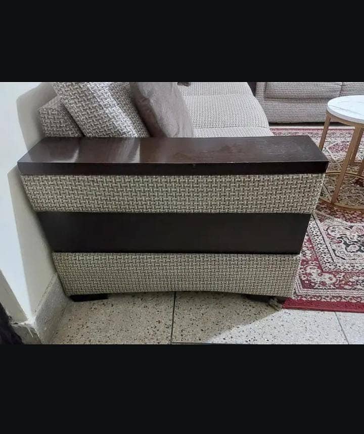 COMFORTABLE MORDERN SOFT SOFAS 1