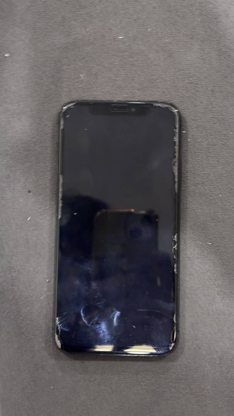 Apple iPhone X 1