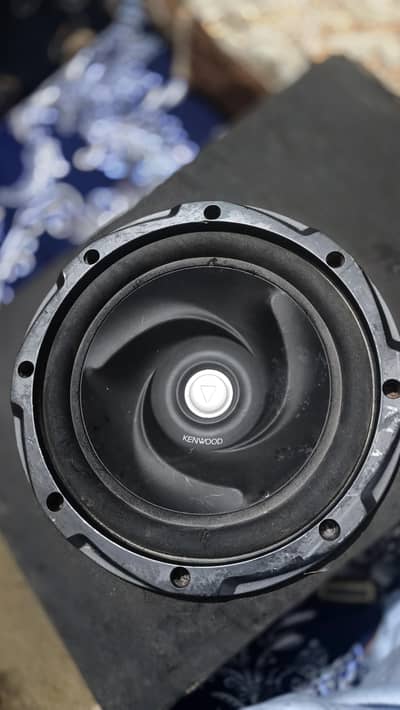 car subwoofer bass tube buffer ok condition