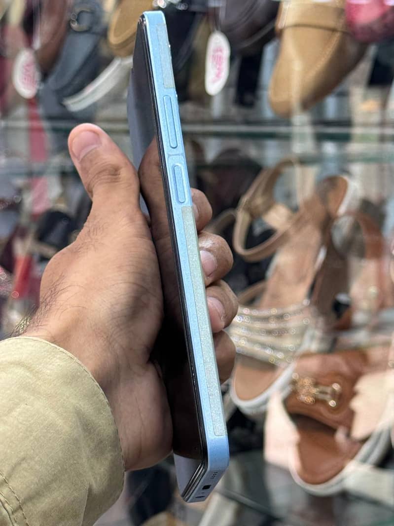 Realme Note 50 4