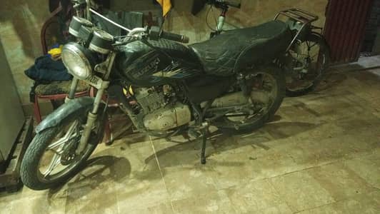 Suzuki GS 150 2019
