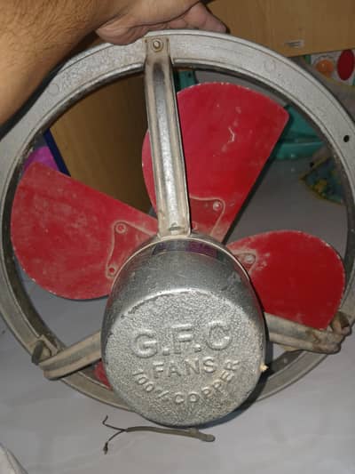 Exhaust fan 18 inch