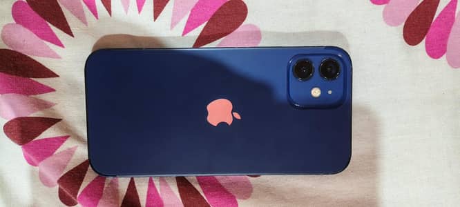 Apple iPhone 12