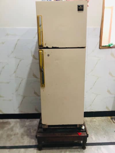 Dawlance fridge for sale