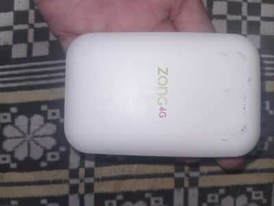 Zong Bolt+ 4G WiFi Device – Excellent Condition