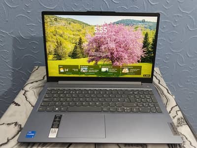Lenovo IdeaPad Slim 3 15IRH8 Core i5 13th Gen Brand New for Sale