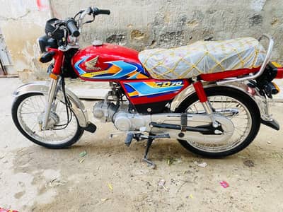 Honda 70 advance 26