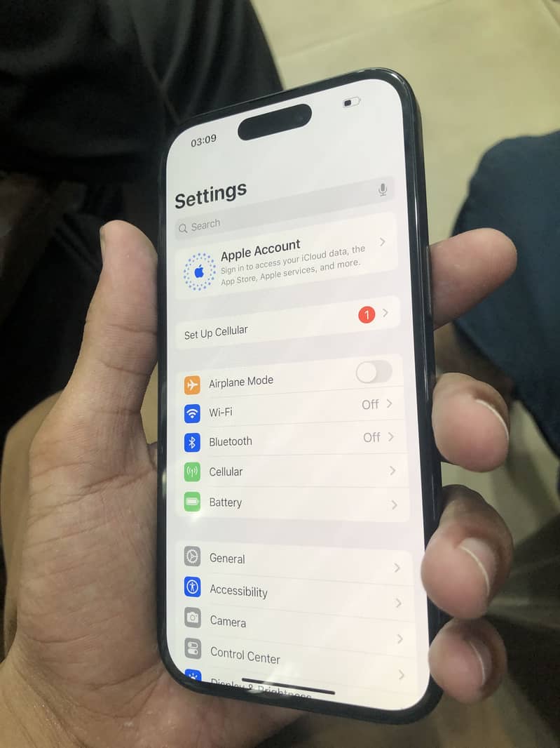 Apple iPhone 15 2
