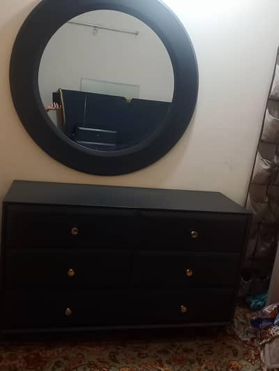 bed side table dressing table good quality