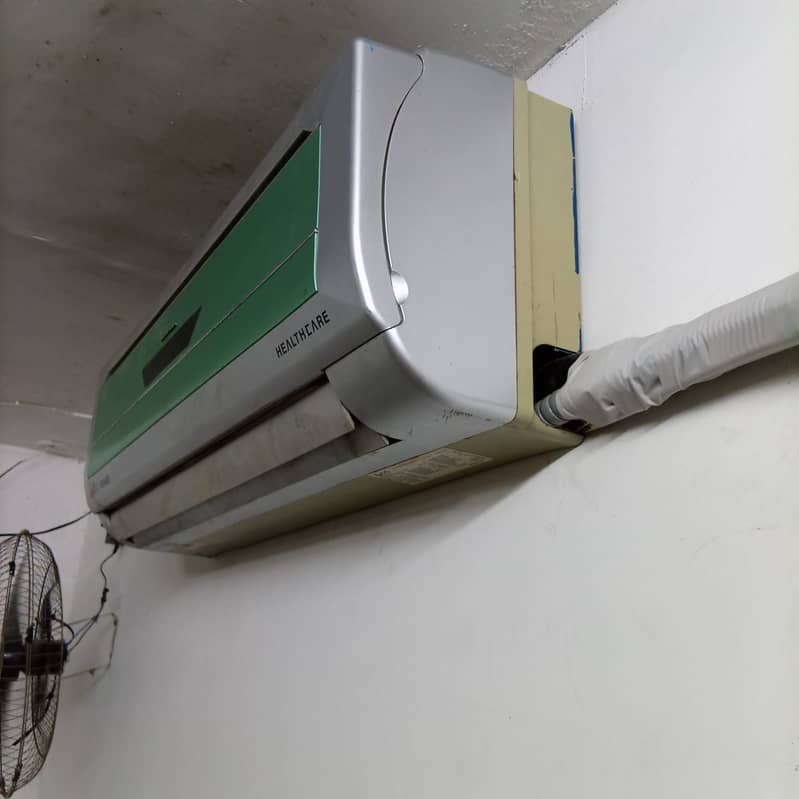 Split A/C 1.5 Ton 1