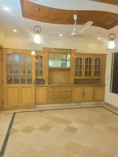 1 Kanal 3 Bed Basement for Rent | Demand: Rs. 140,000