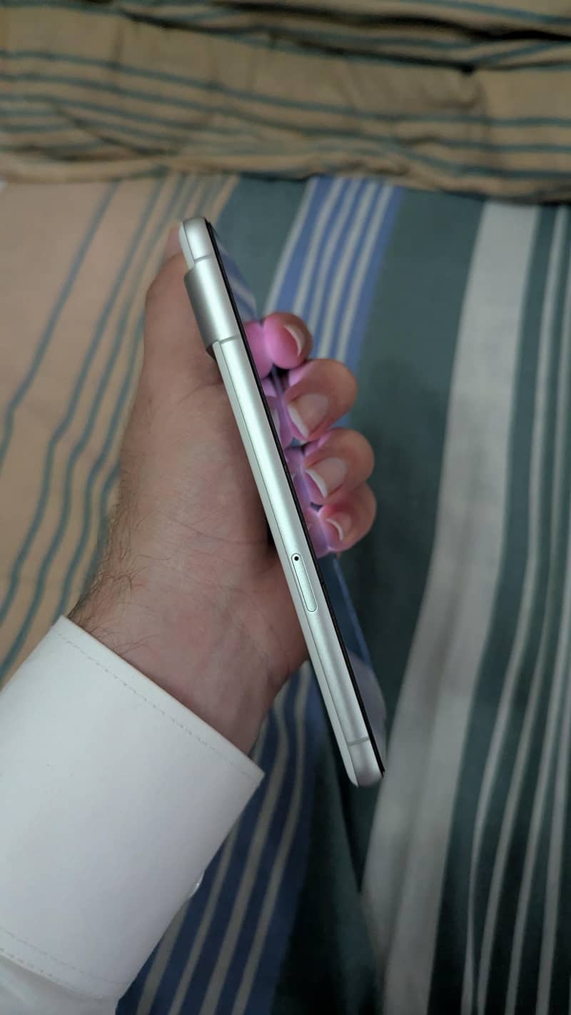 Google Pixel 7 2