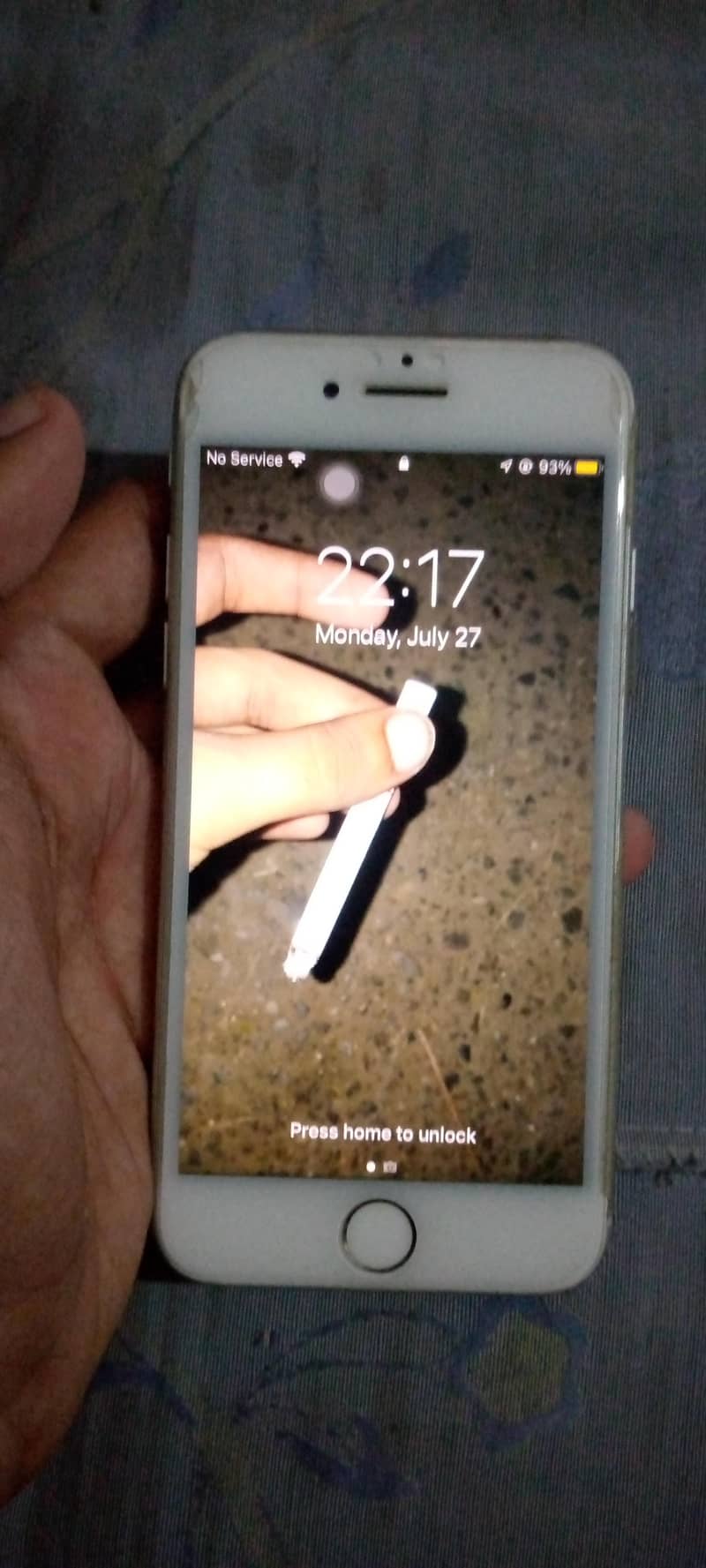 Apple iPhone 7 3