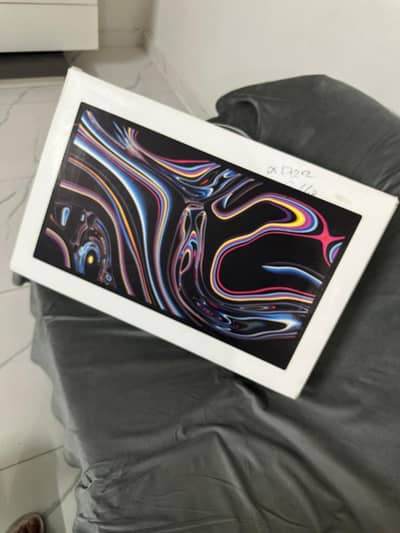 Apple Studio Display 5k 27 inch for MacBooks