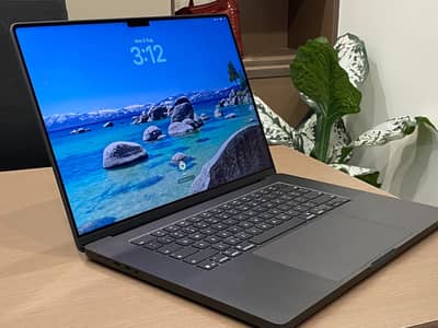 Apple Macbook M5 pro