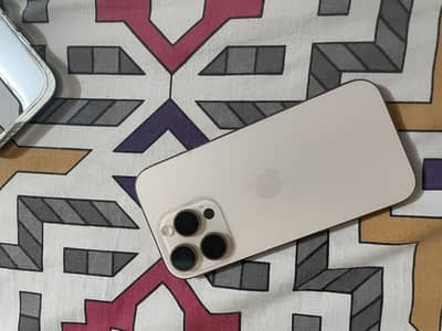 Apple iPhone 16 Pro