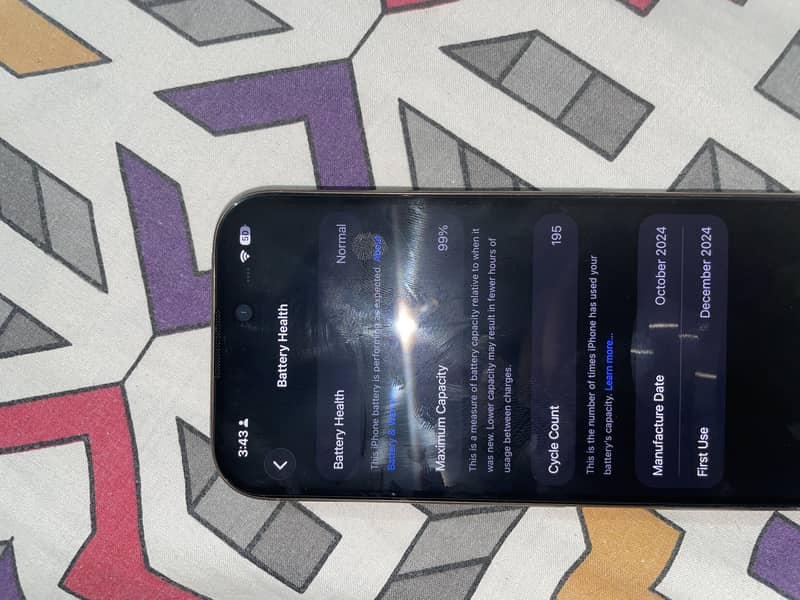 Apple iPhone 16 Pro 1