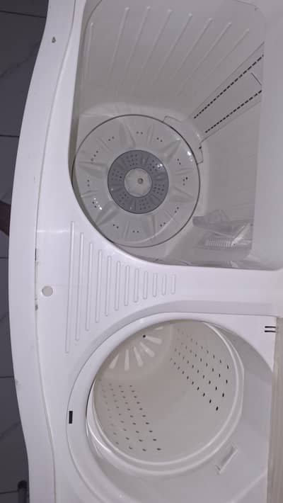 Kenwood washing machine with dryer