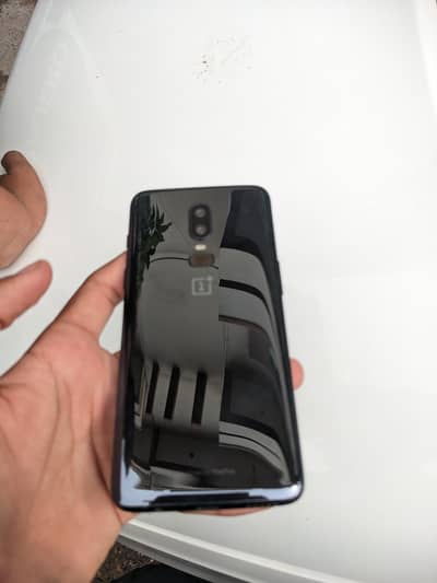 One Plus 6