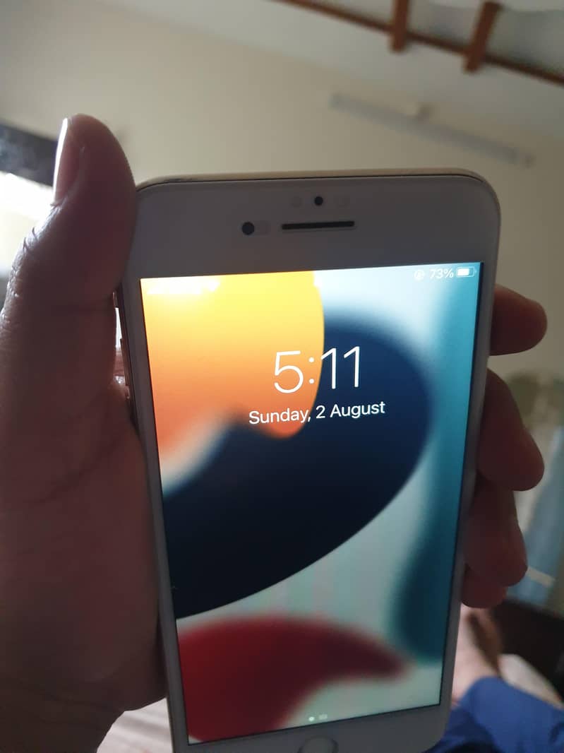 Apple iPhone 7 Plus 6