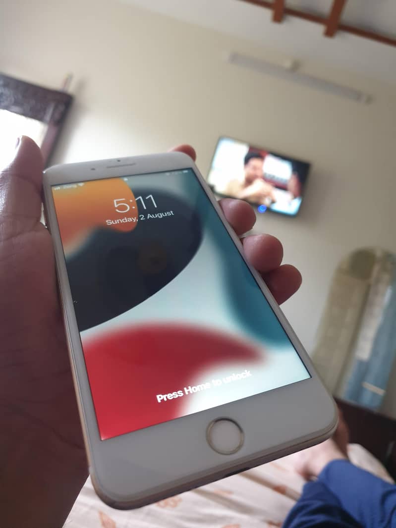 Apple iPhone 7 Plus 7