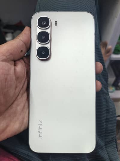 Infinix Hot 60 Pro
