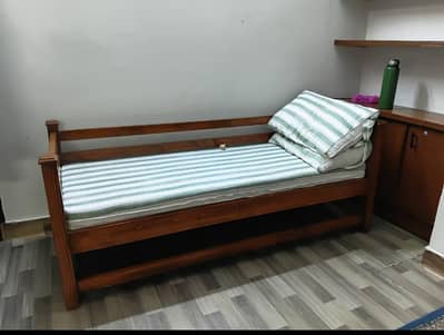 funiture and decore for sell