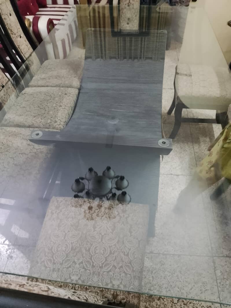 8 seater dining table. . 0