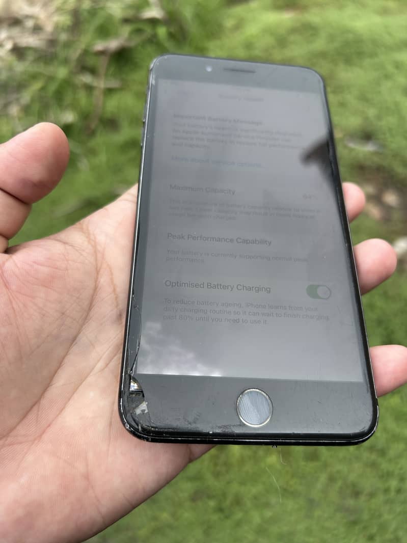 Apple iPhone 7 Plus 1
