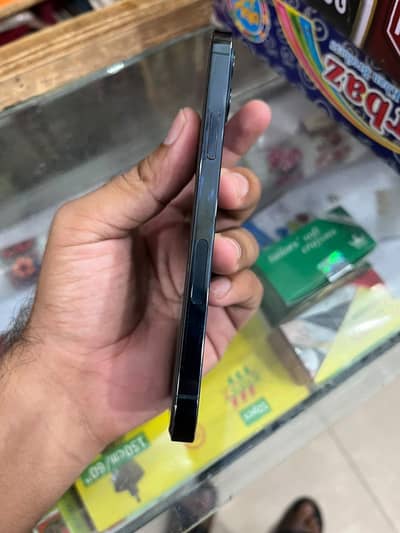 Apple iPhone 12 Pro