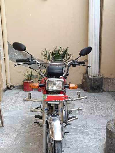 HONDA CD70 2013 MODEL