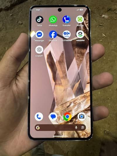 Google pixel 8 pro.