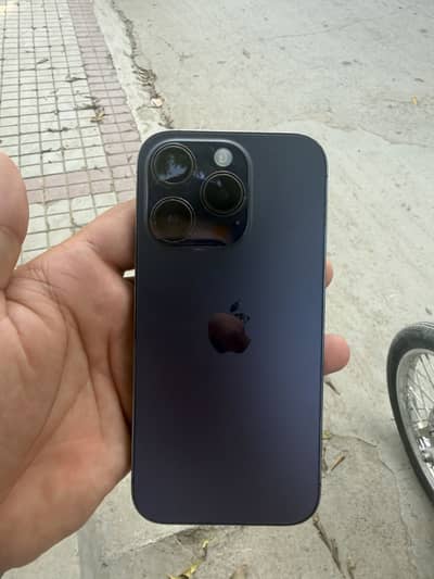 Apple iPhone 14 Pro