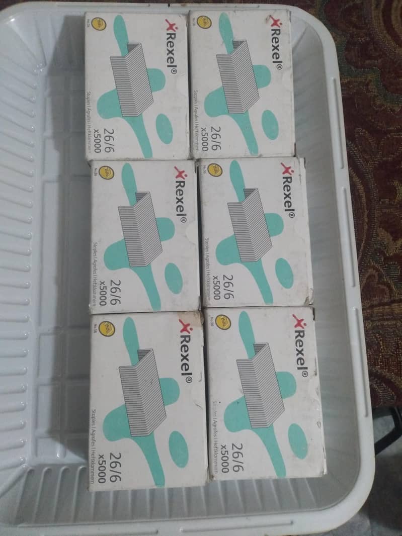 26/6 steplerpins boxes 2
