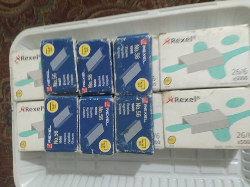 26/6 steplerpins boxes 3