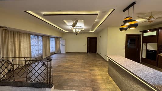 HOUSE FOR RENT IN F-7