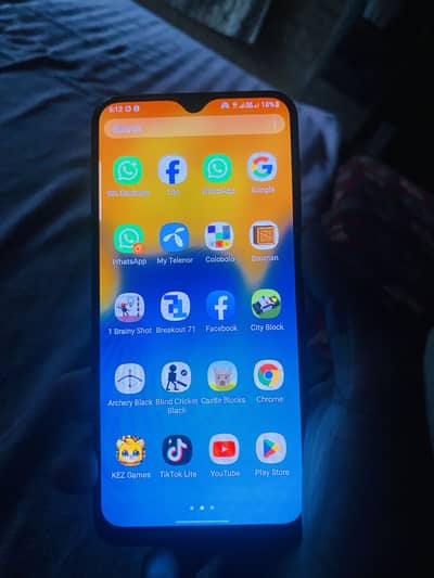 Samsung Mobile A20 3/32